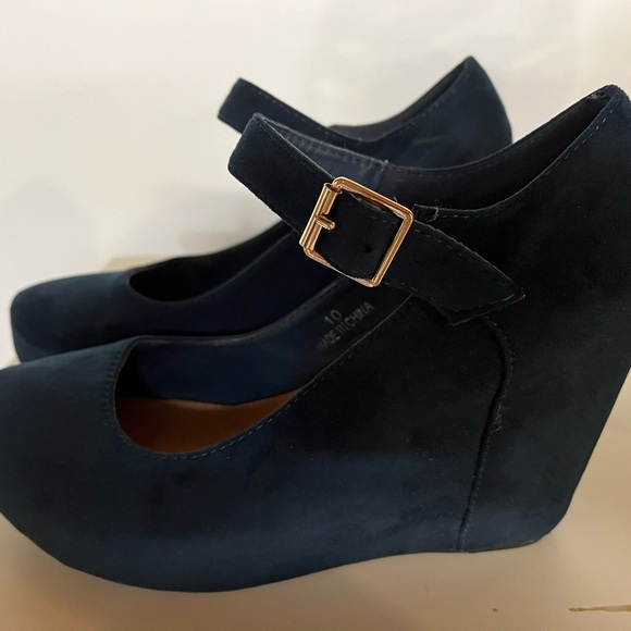 Dbdk sapphire wedge Mary Jane’s. Vintage size 10 - Picture 4 of 5